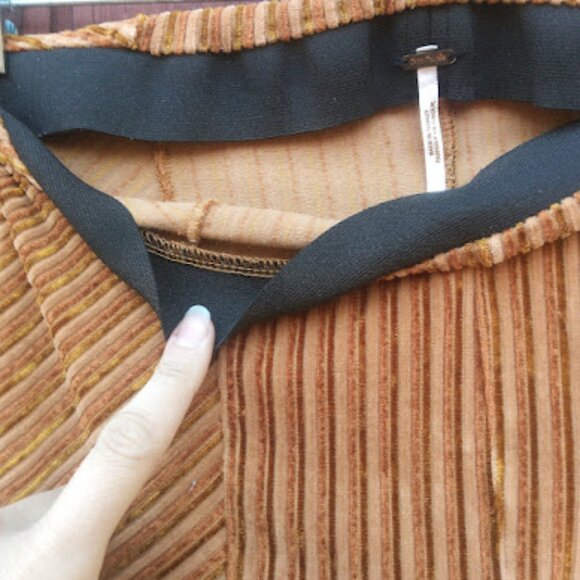 FREE PEOPLE | Gold Ribbed Velvet Slim Fit Pull-On Flare Pants 70s Festival M - Picture 9 of 14